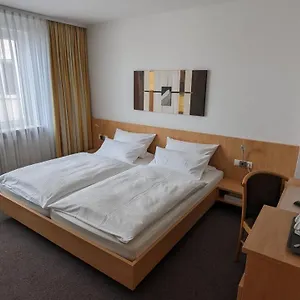 Gaestehaus Ziegler 3*, Stoccarda Germania